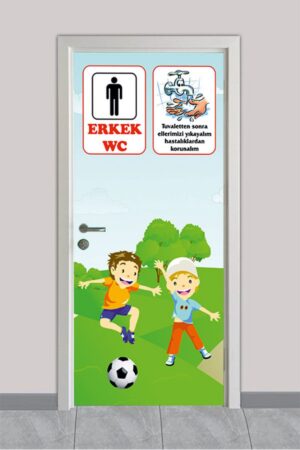 Erkek WC – Futbol Oynayan Çocuklar – Okul Kapı Giydirme